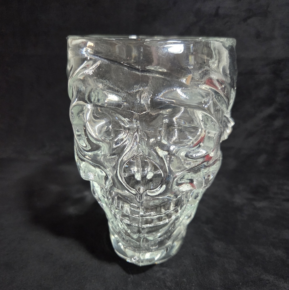 3D Glass Pirate Skull Drinking Mug Stein Beer Man